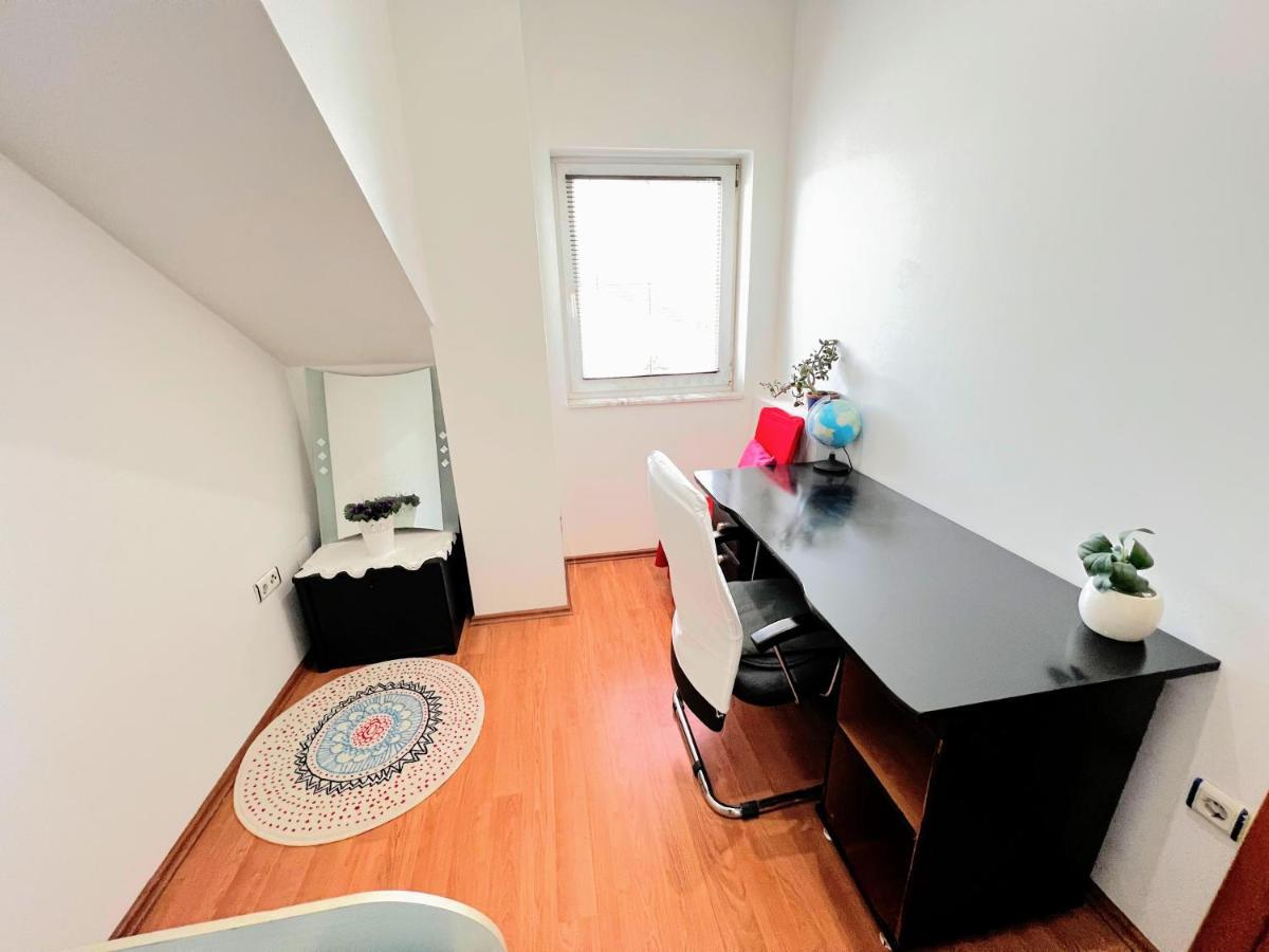 Penthouse Familly Oreskovic Загреб Екстериор снимка